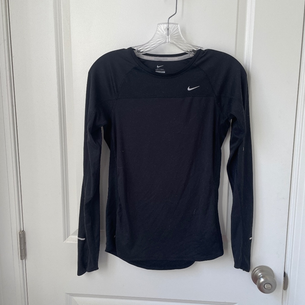 Nike Small Long sleeve Running Shirt